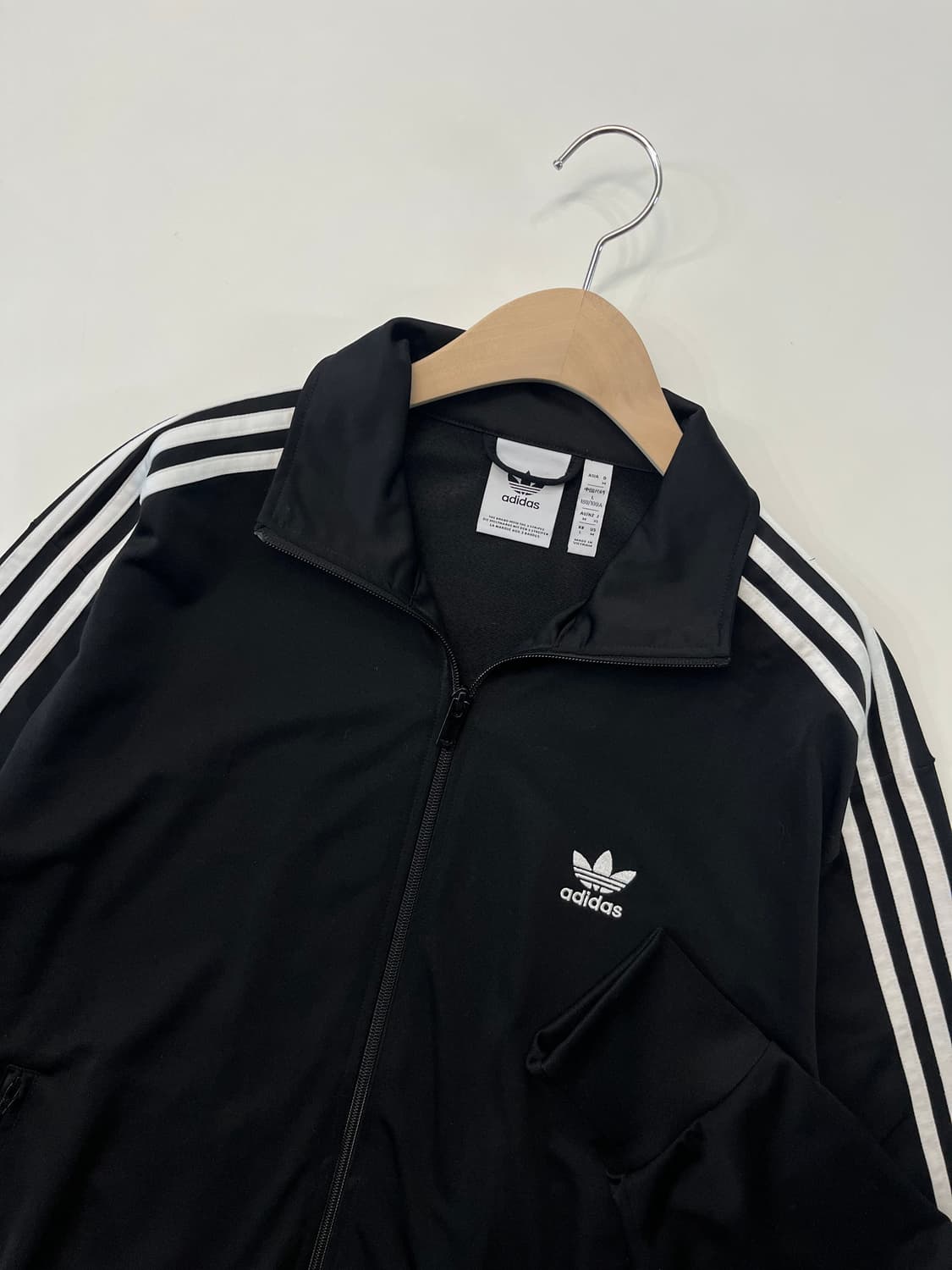 Adidas 아디다스 신형 블랙컬러 파이어버드 트랙탑 상품이미지4