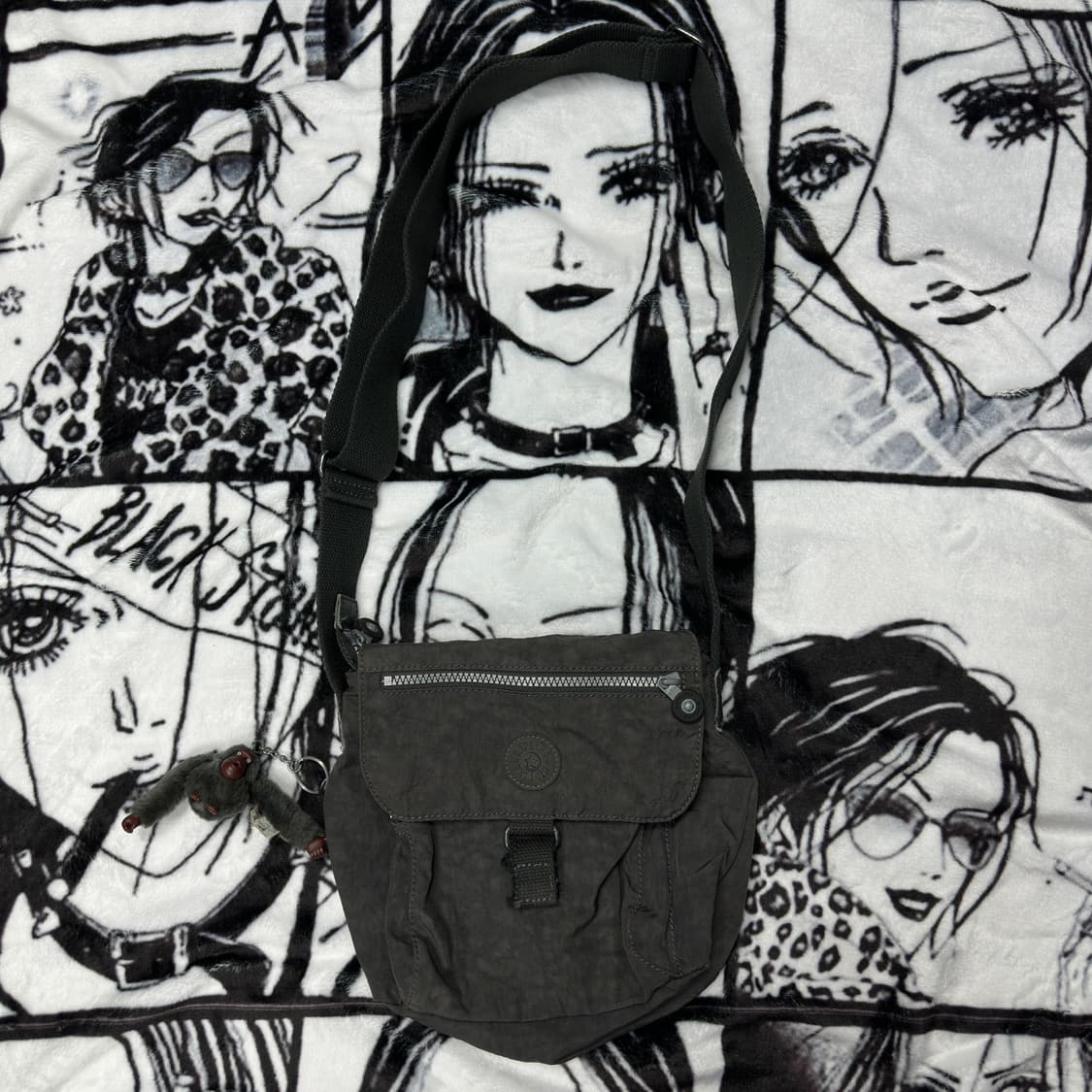 키플링 크로스백 그레이 상품이미지2