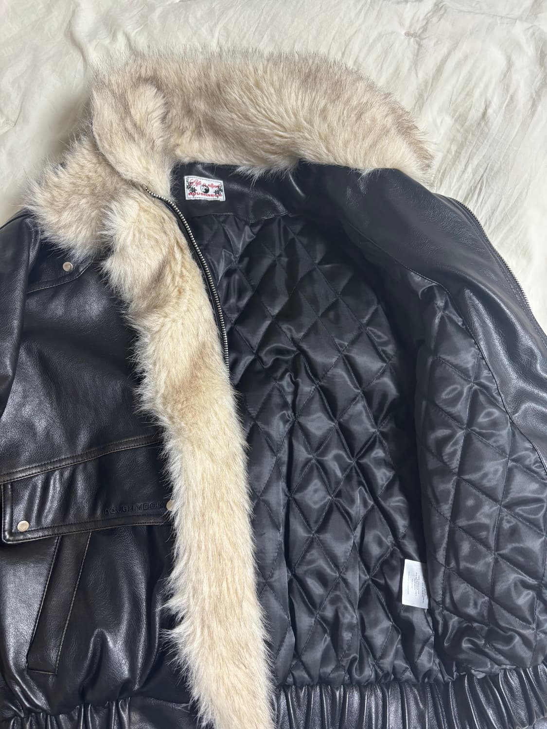 러프넥 워싱 레더 무스탕자켓 Size S 상품이미지4