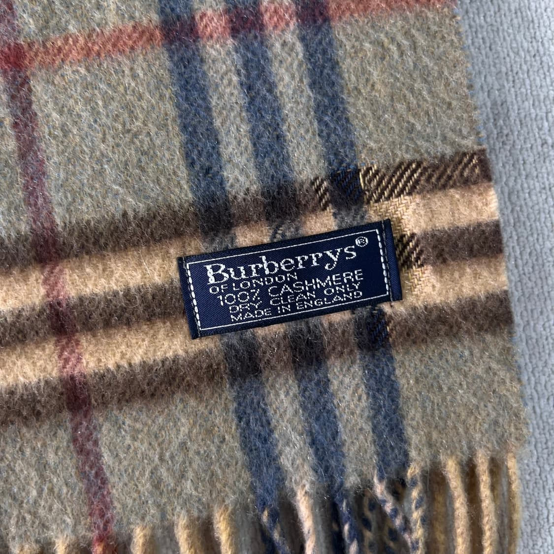 버버리 노바체크 캐시미어 그린 머플러  상품이미지3