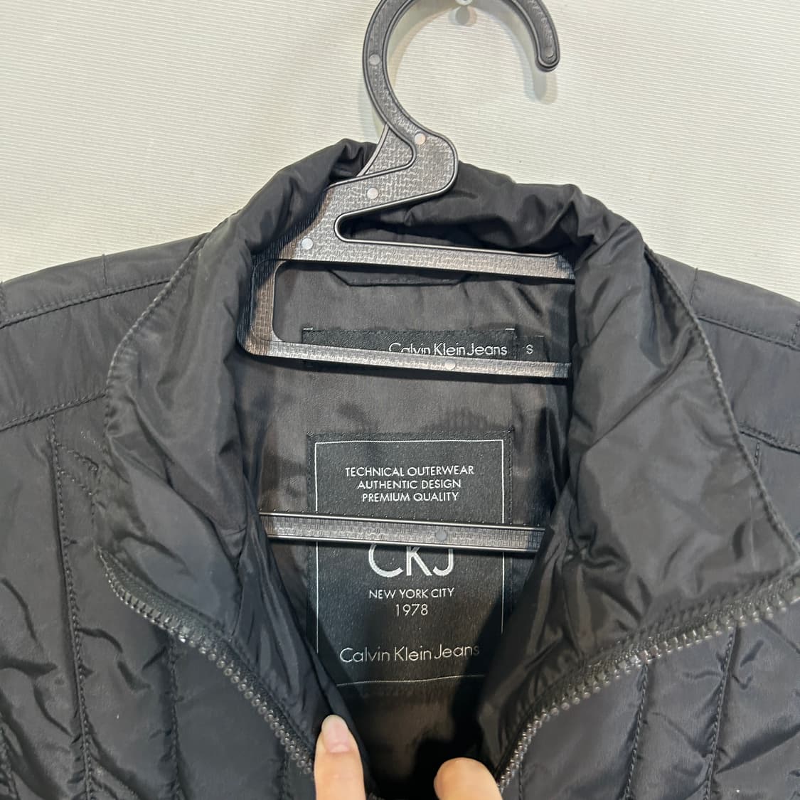 켈빈클라인 여성 퀄팅 자켓 90 S  상품이미지2