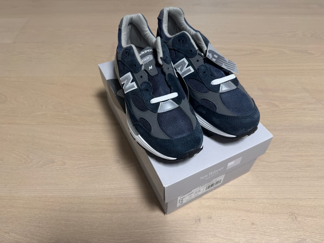 [270] 뉴발란스 992 네이비 상품이미지2