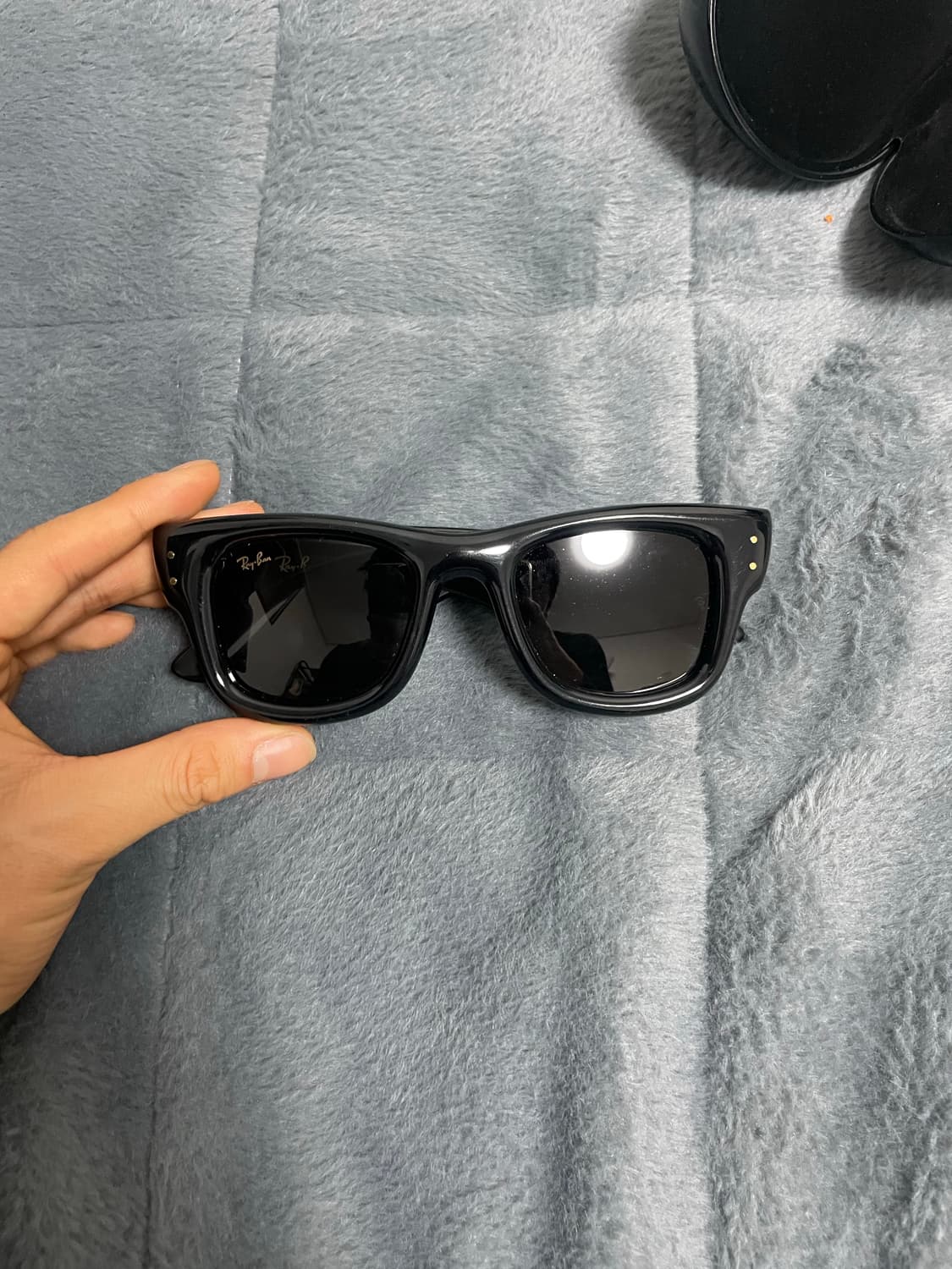 레이밴 x 에이셉 라키 웨이페어러 푸퍼 폴리쉬드 블랙 프레임 상품이미지8