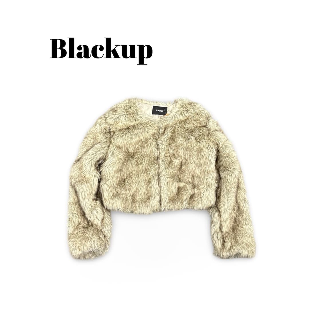 블랙업 크롭 퍼 자켓 상품이미지1