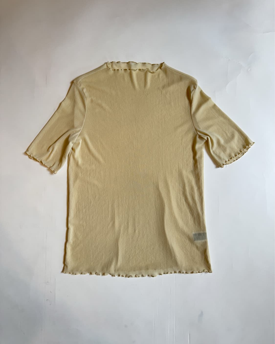 CREAM LETTUCE HEM TEE 상품이미지1