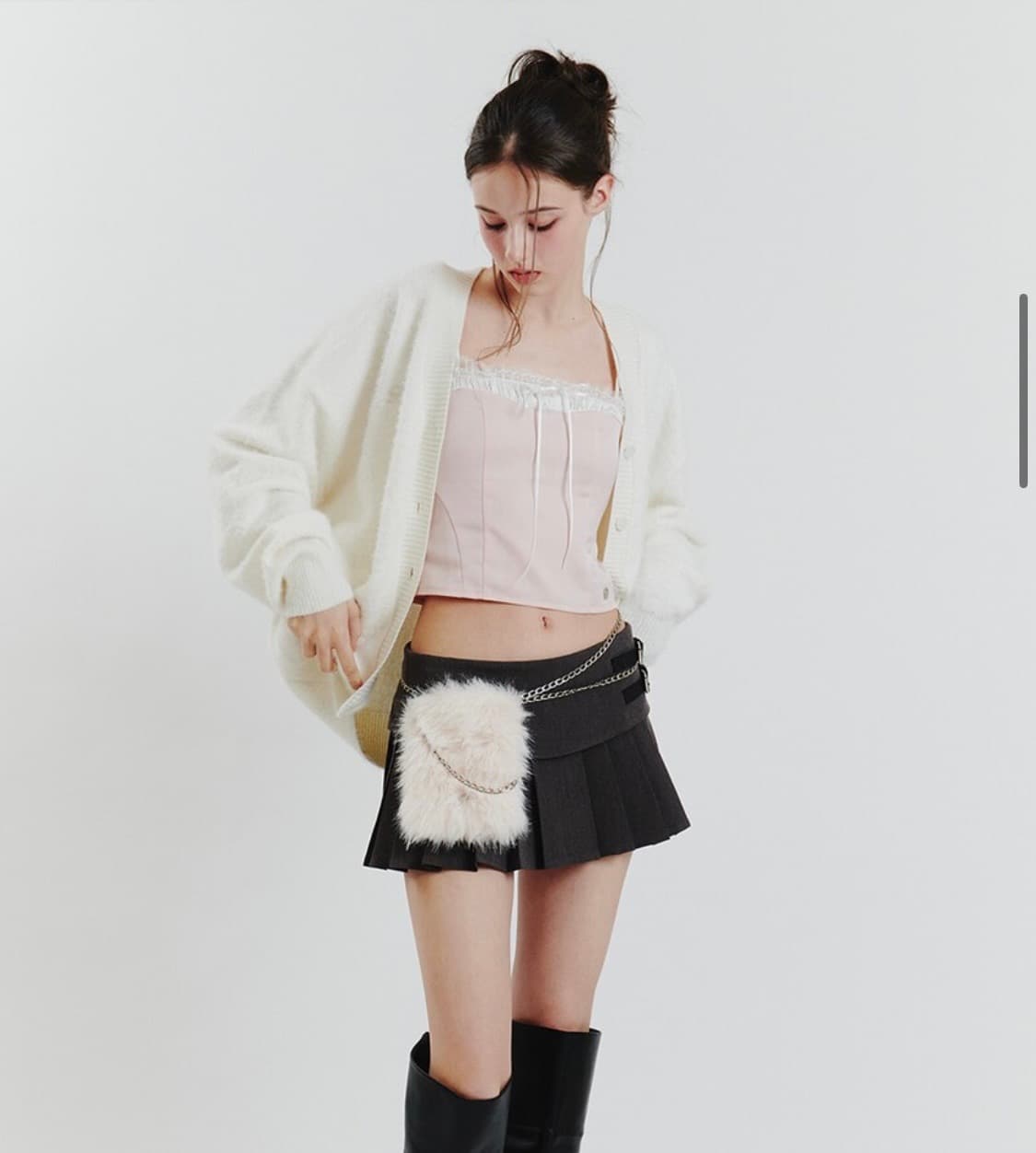 페인오어플레져 EVA FUR CARDIGAN white 상품이미지4