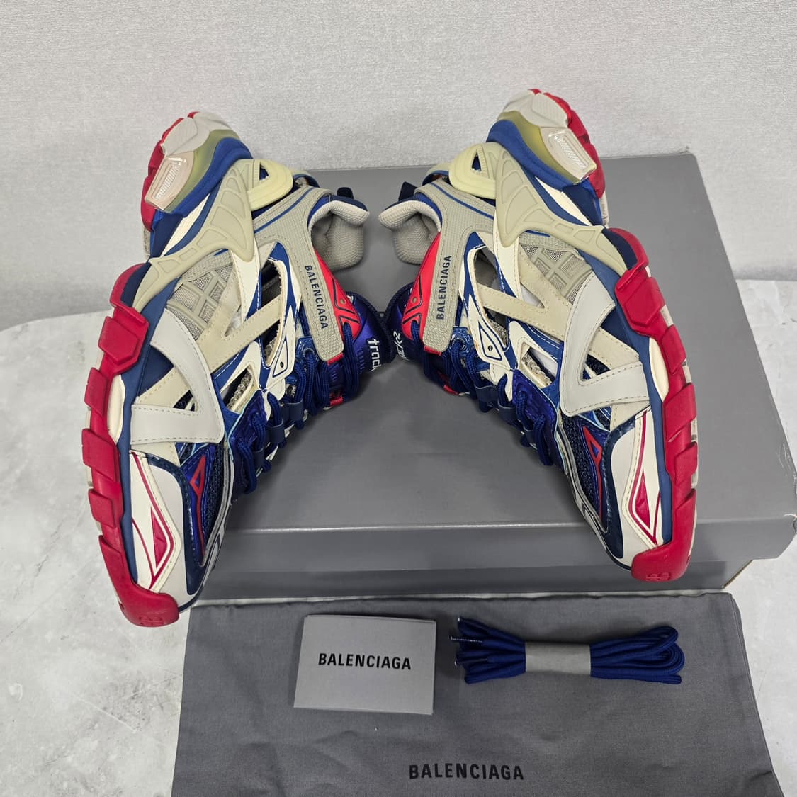 발렌시아가 트랙2 스니커즈 신발 39사이즈 255 260 판매 상품이미지4