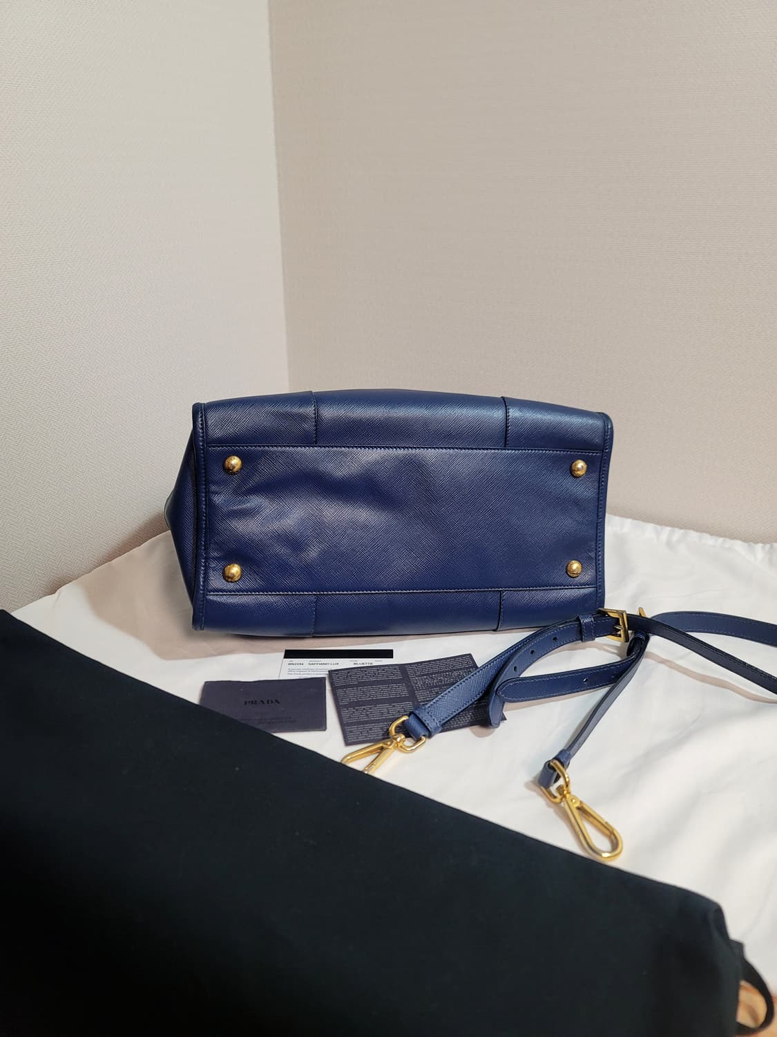 프라다 가방,크로스백토트백(디올샤넬보테가루이비통구찌셀린느생로랑발렌시아가 상품이미지5