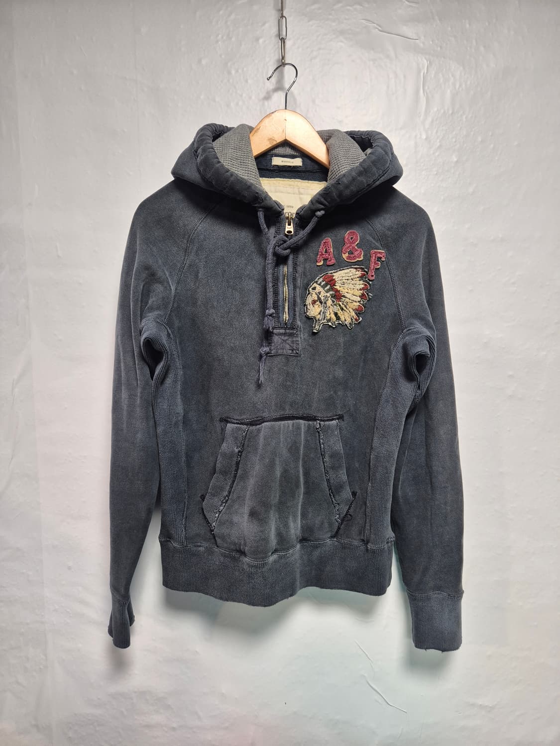 90 아베크롬비 Y2K 올드스쿨 인디언자수 반집업후드티 S사이즈 상품이미지1