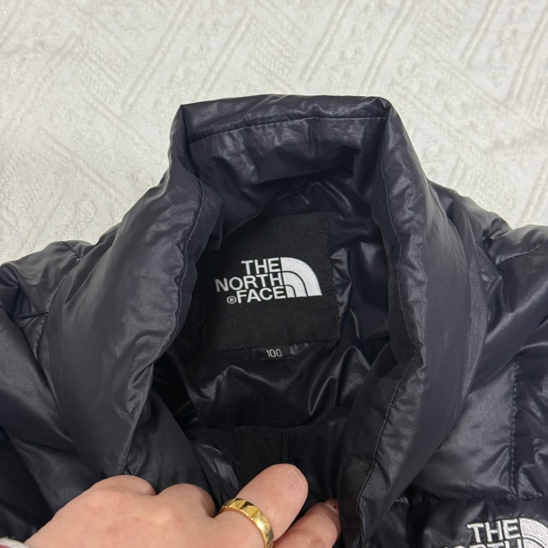 노스페이스 블랙 경량패딩 상품이미지7