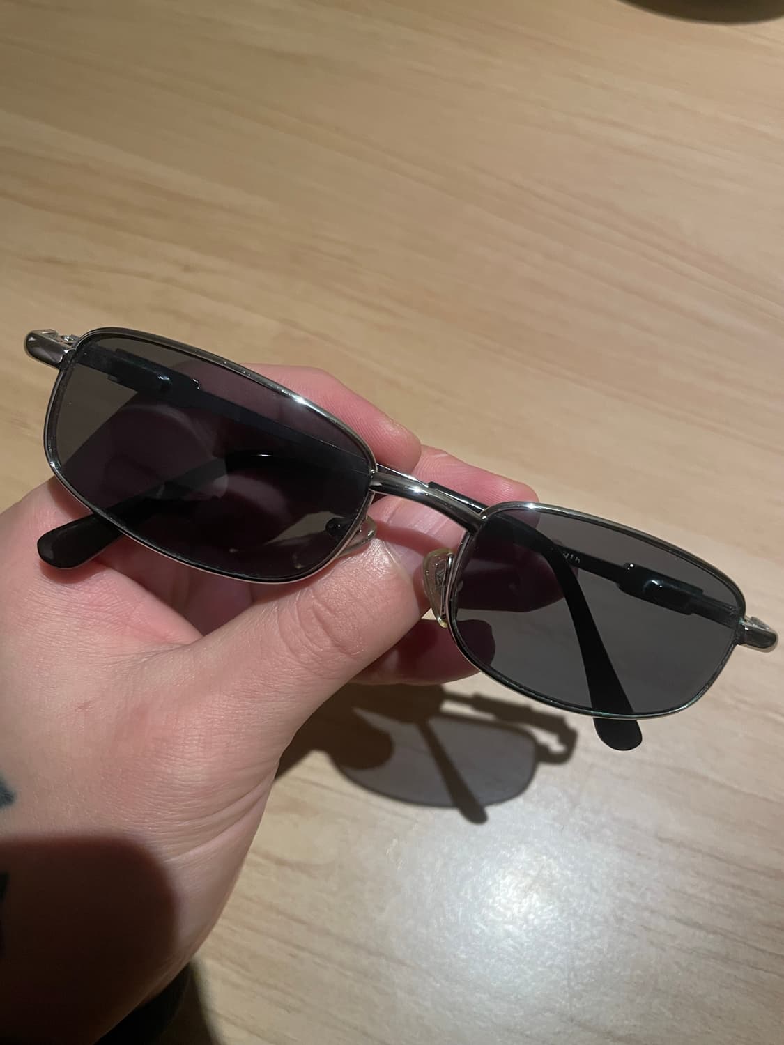 빈티지 스타일 선글라스 판매합니다. 상품이미지1