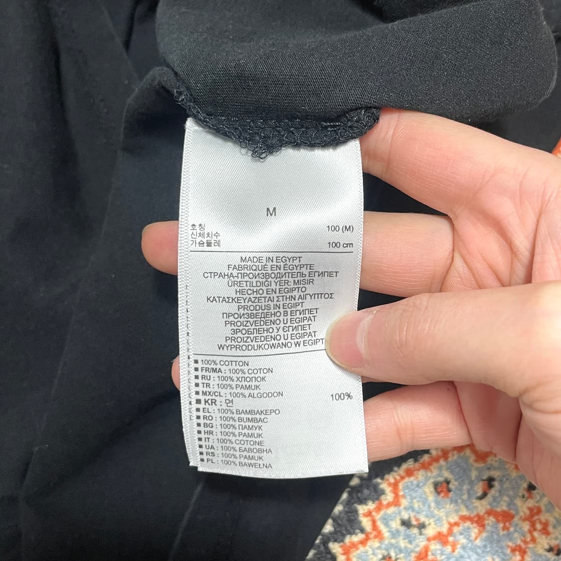 갭 스펠로고 블랙 반팔티셔츠 남성M 상품이미지5