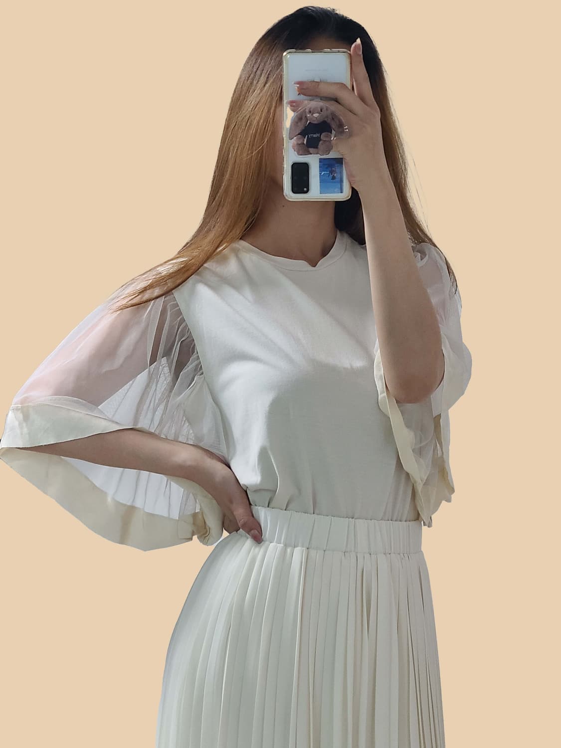 착용컷O  지스튜디오 아이보리 모달 쉬폰 티셔츠 상품이미지4