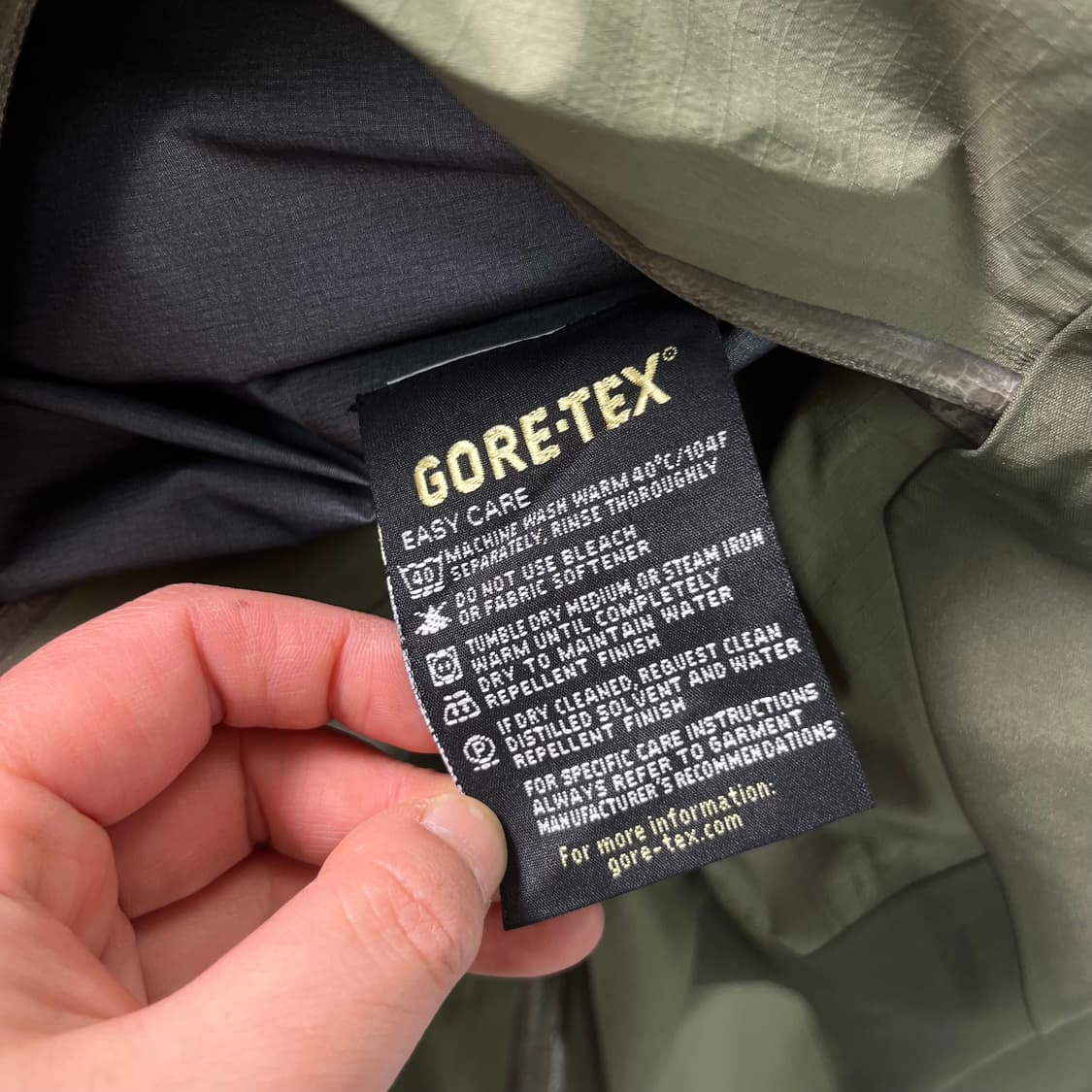 100 아크테릭스 세타 1세대 ar 카키 바람막이 자켓  상품이미지9