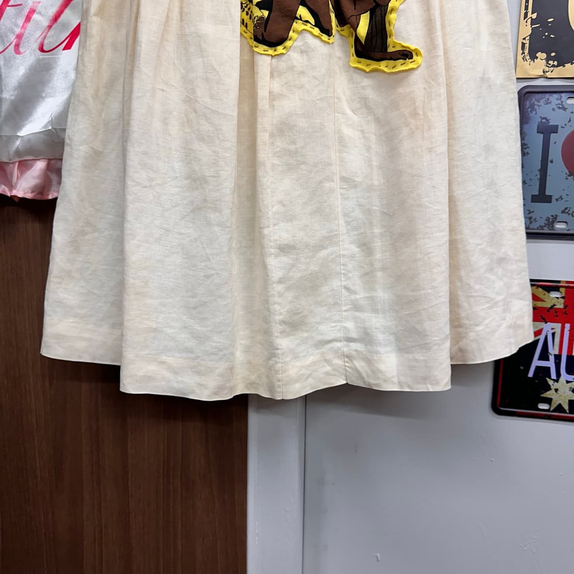 Coral Beige Patch Detail Long Flare Skir 상품이미지4