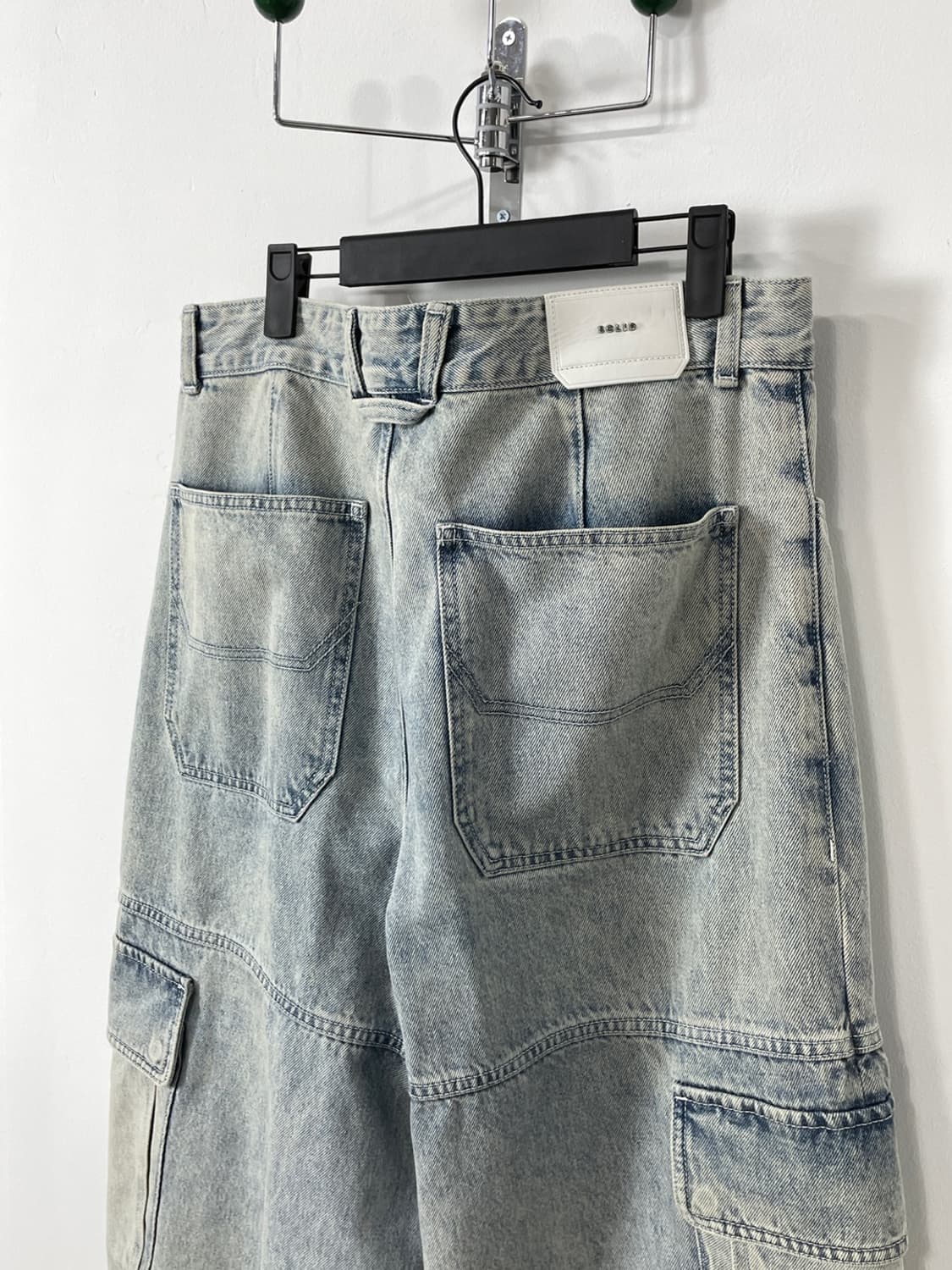 솔리드 옴므 워시드 데님 카고 팬츠  상품이미지6