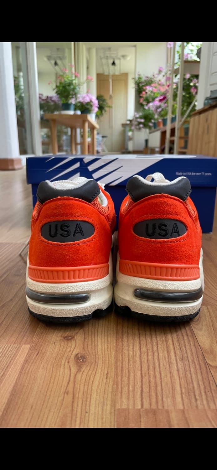 뉴발란스 990 v2 마리골드(오렌지) 판매 상품이미지5