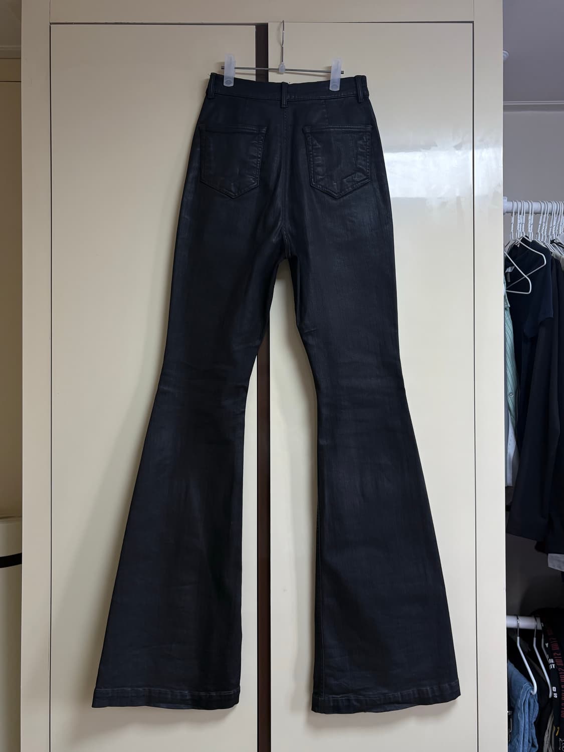 [w28] 24fw 릭오웬스 볼란 부츠컷 sbw 상품이미지4