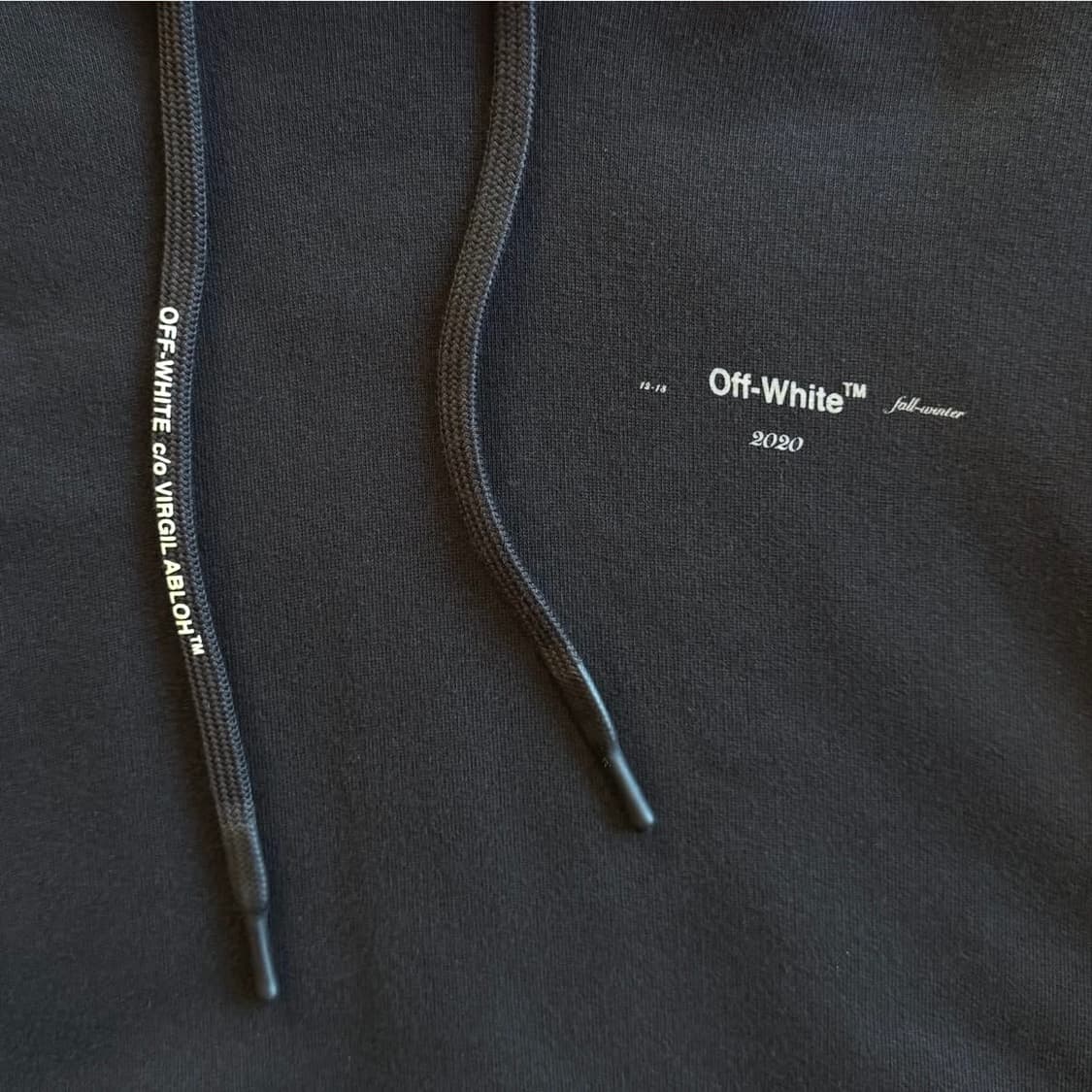 20fw 오프화이트 애로우 후드 상품이미지5
