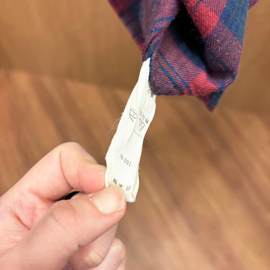 요지 야마모토 카라넥 긴팔 셔츠 일자 체크 패턴 스몰 포켓 디테일 레드 상품이미지7