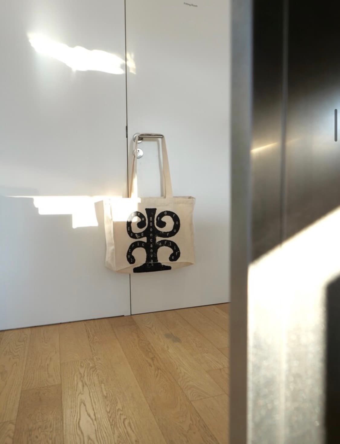 88curate 88oncanvas bag 상품이미지1