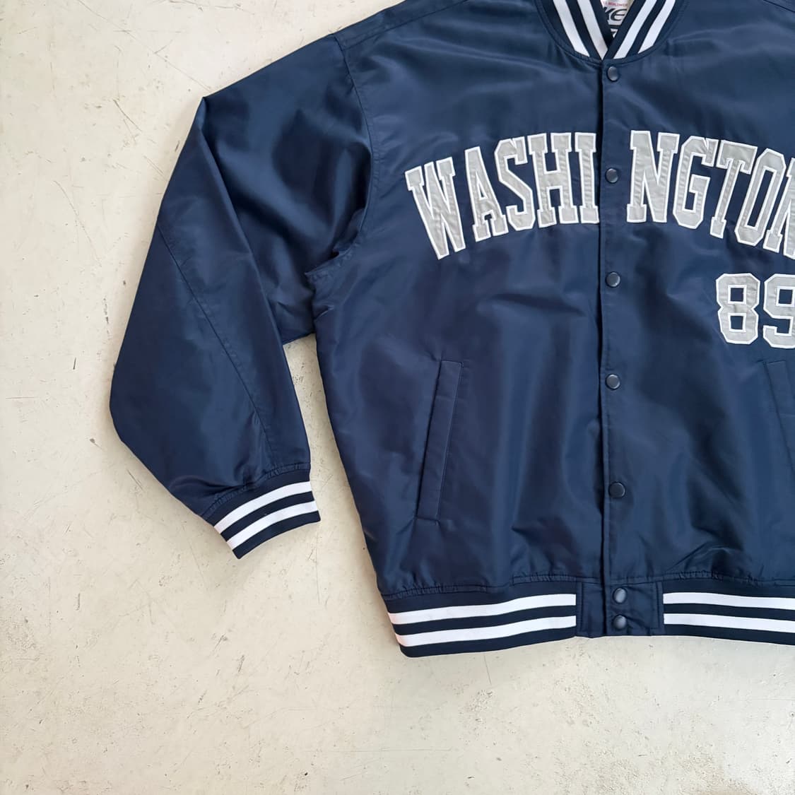 BIKE 빈티지 나일론 사틴 바시티 자켓 L 상품이미지3