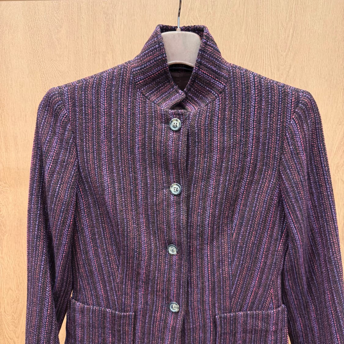 막스마라 위켄드 울 혼방 자켓 세로 스트라이프 텍스처 디테일 퍼플 버건디 상품이미지4