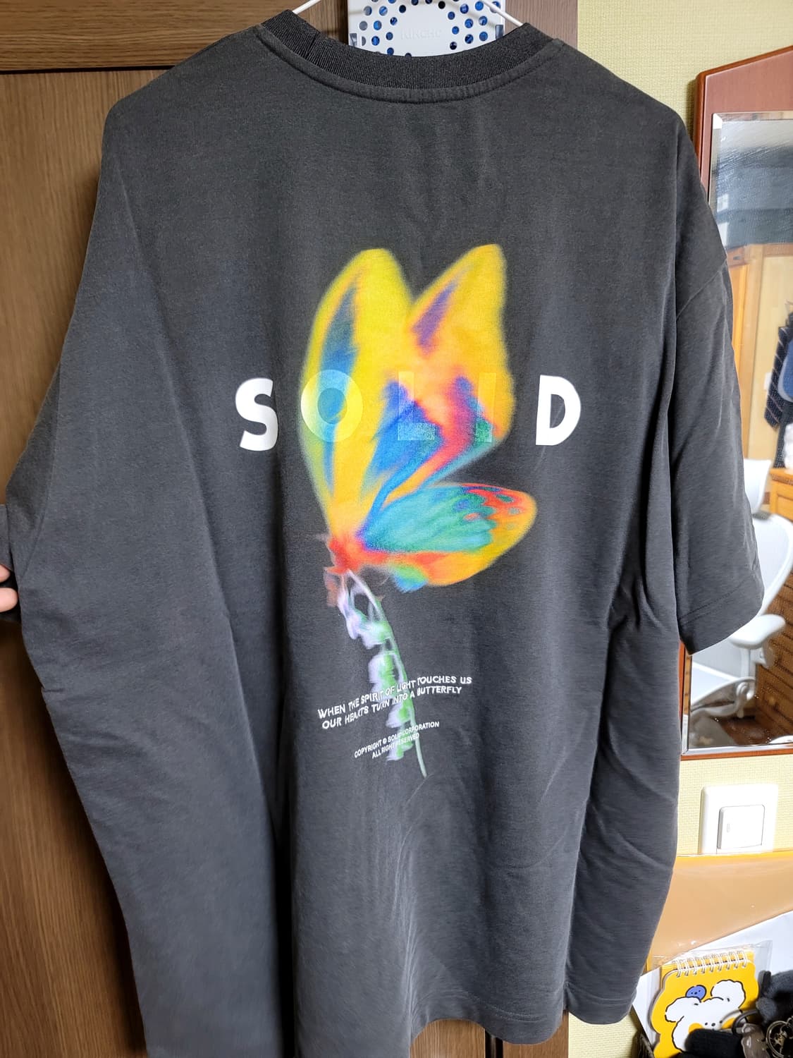 솔리드옴므 나비 반팔 티셔츠 52사이즈 상품이미지3