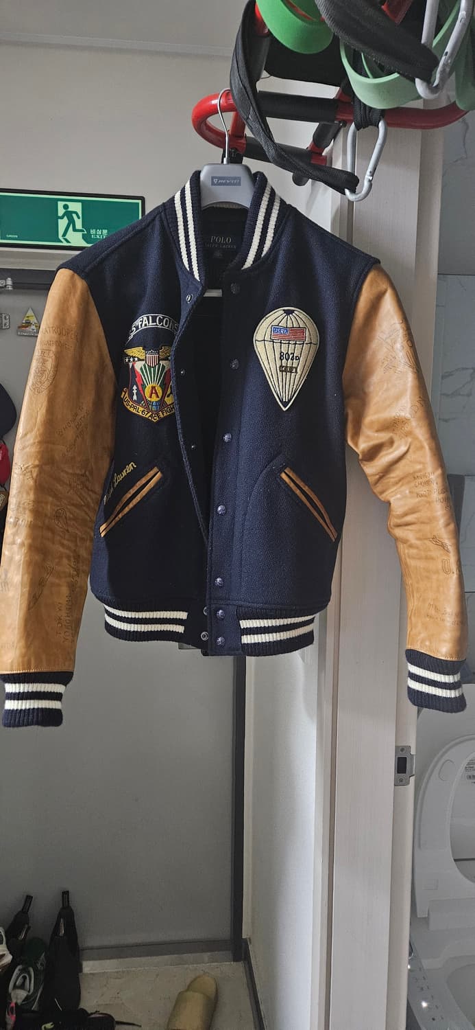 폴로 20fw 바시티 m 사이즈 상품이미지1