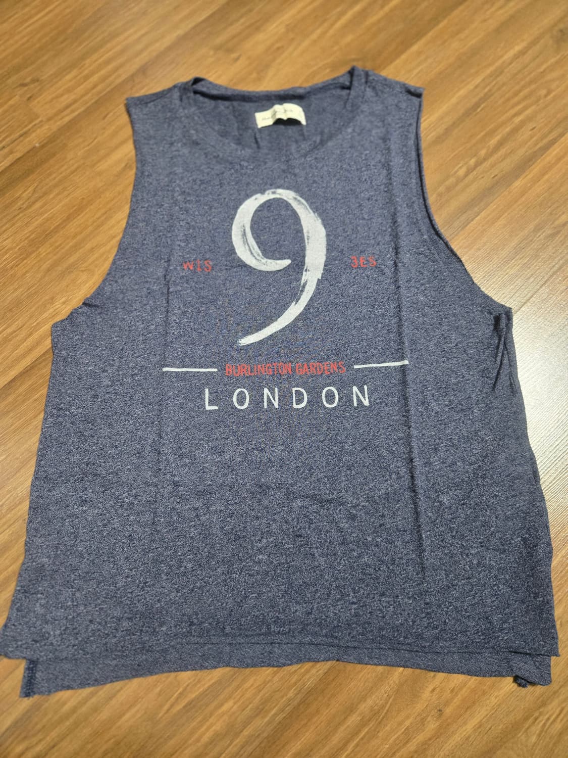 애버크롬비 슬리브리스 프린트 티셔츠 [정품] 상품이미지1