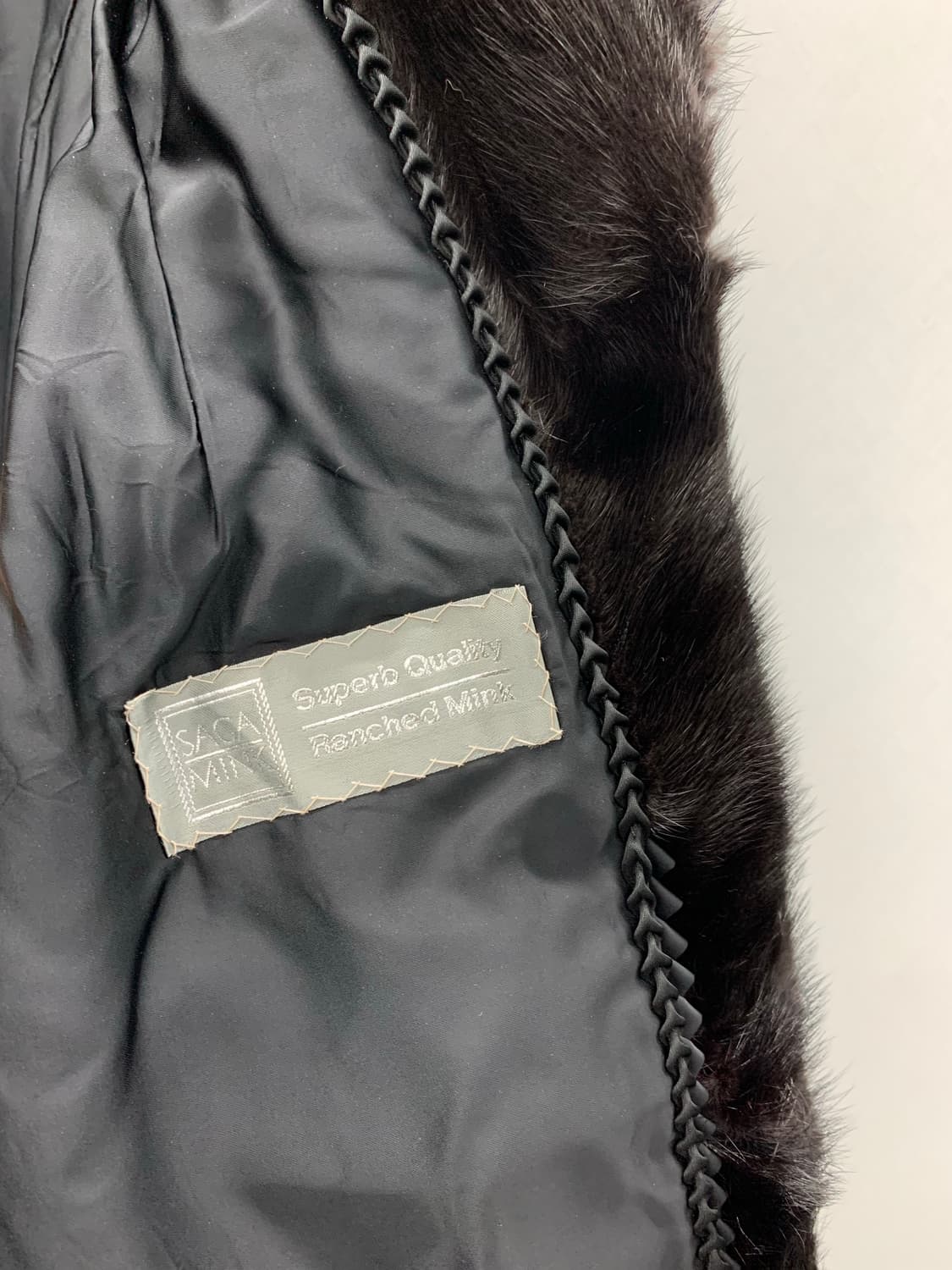 사가 밍크 블랙 코트 상품이미지6