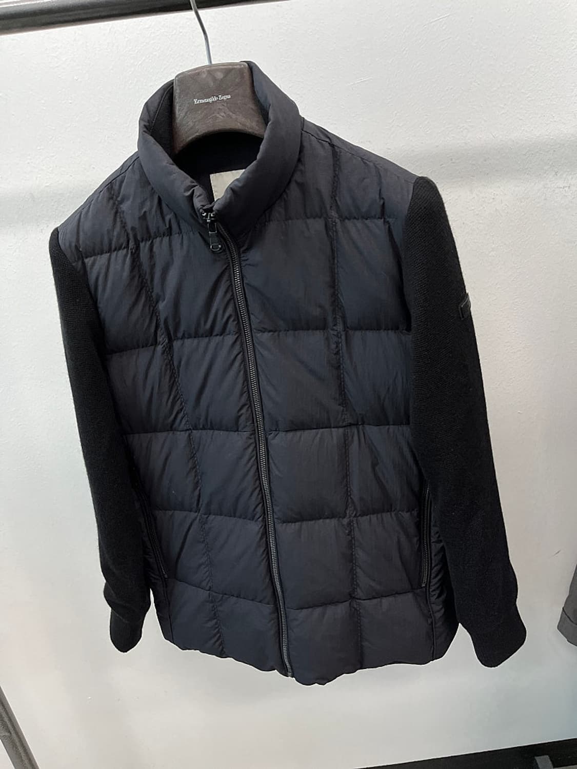 95) 헤지스 2024 방풍 다운자켓 상품이미지2