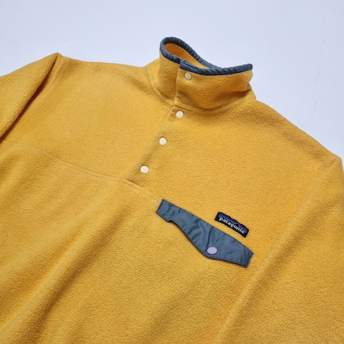 90S PATAGONIA 신칠라 스냅티 골드 - M 상품이미지4