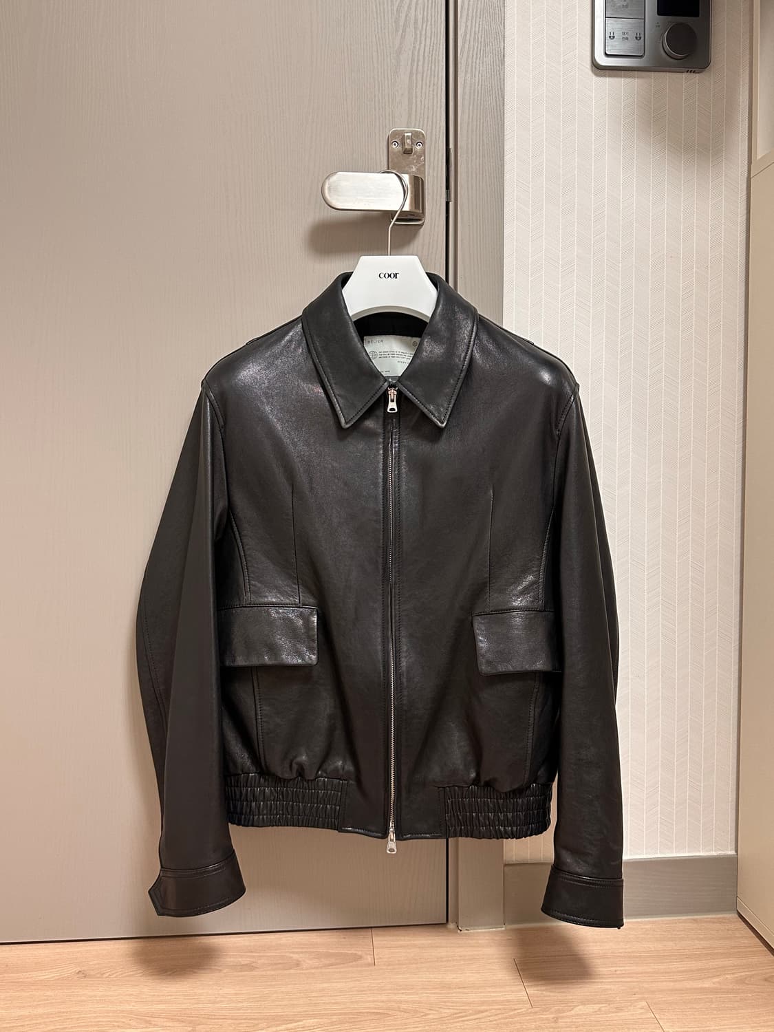 벨리에 다이에그널 레더 블루종 - 블랙 100 상품이미지3