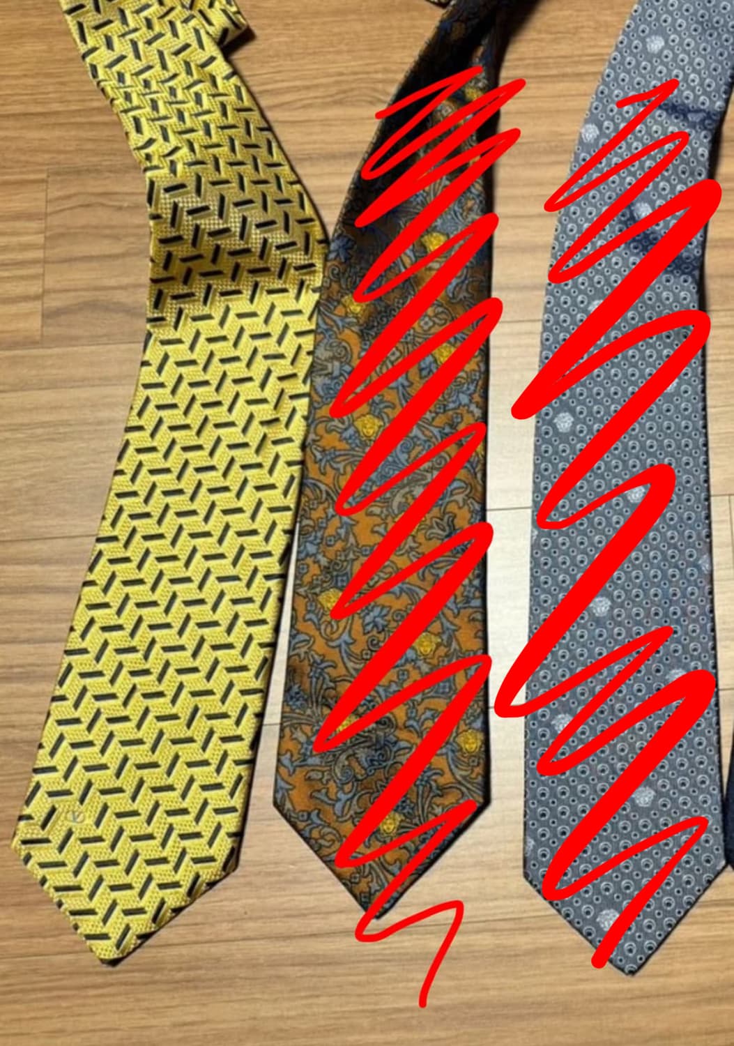 발렌티노 베르사체 미쏘니 실크넥타이 3종 상품이미지1