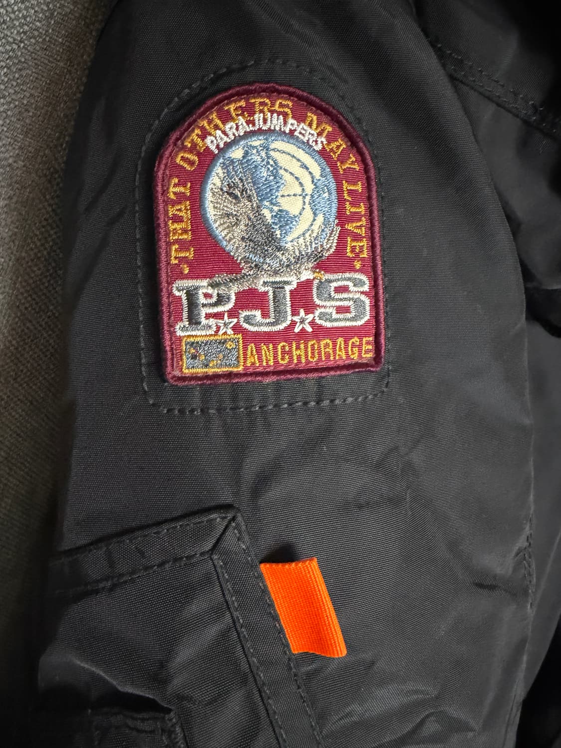 파라점퍼스 코디악 S 새상품급 상품이미지3