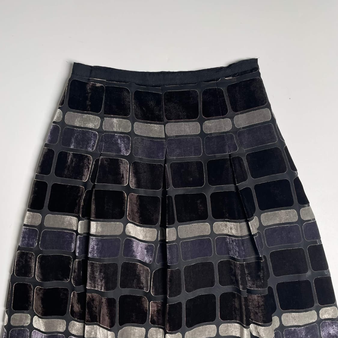 Rudy queen 벨벳 시스루 스커트 상품이미지2