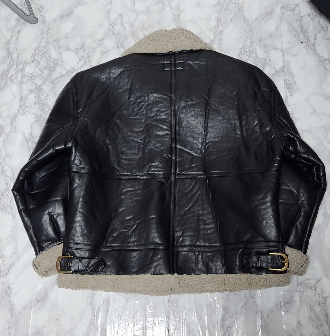 Baguette 무스탕 양털 자켓 상품이미지4