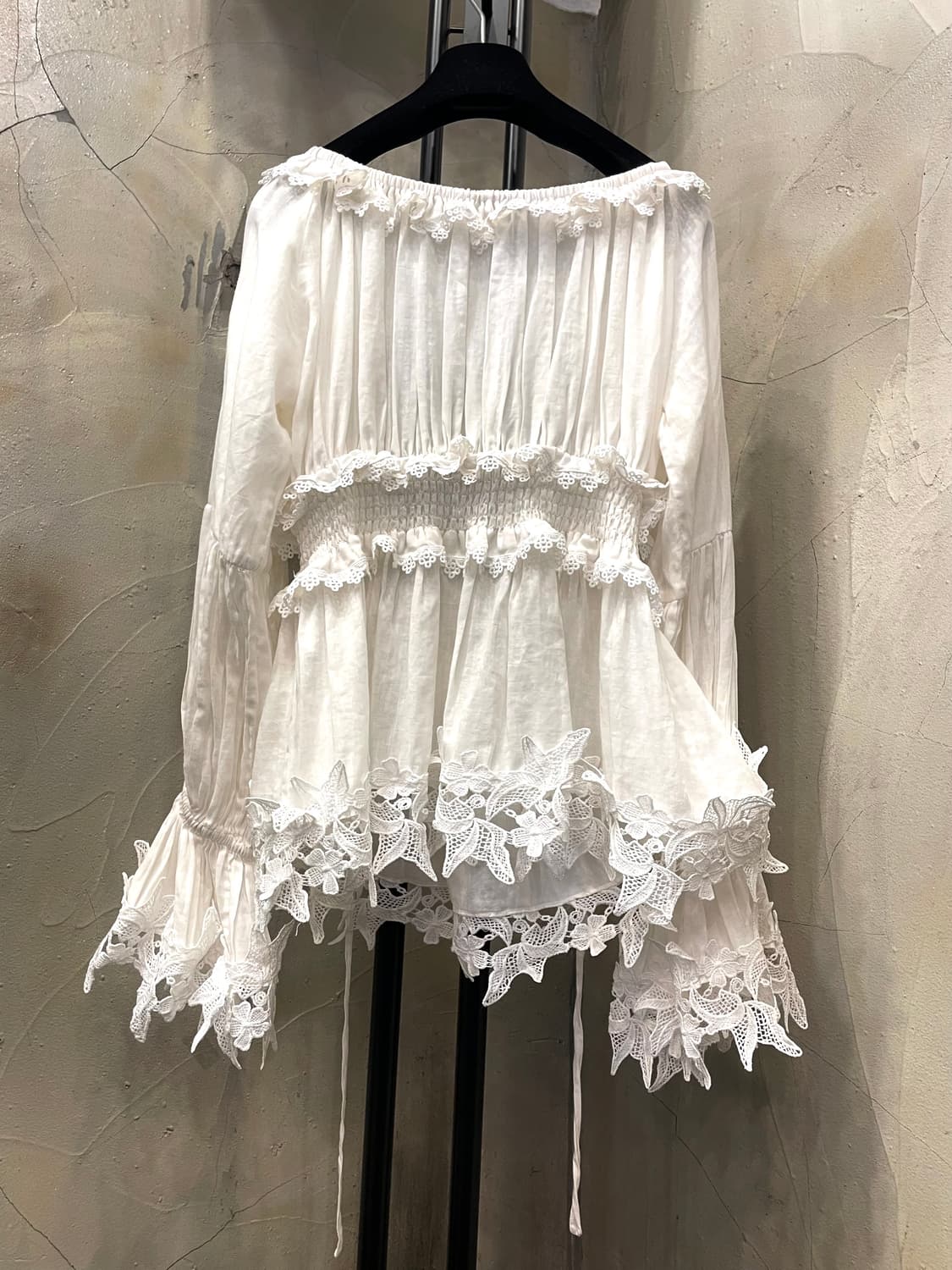 돌체앤가바나 오프 숄더 블라우스 55~66 상품이미지2