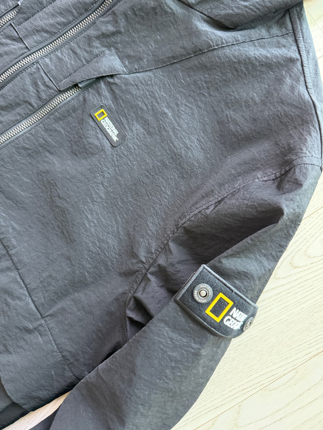 내셔널지오그래픽 디머 우븐 트레이닝 아웃포켓 바람막이 상품이미지3