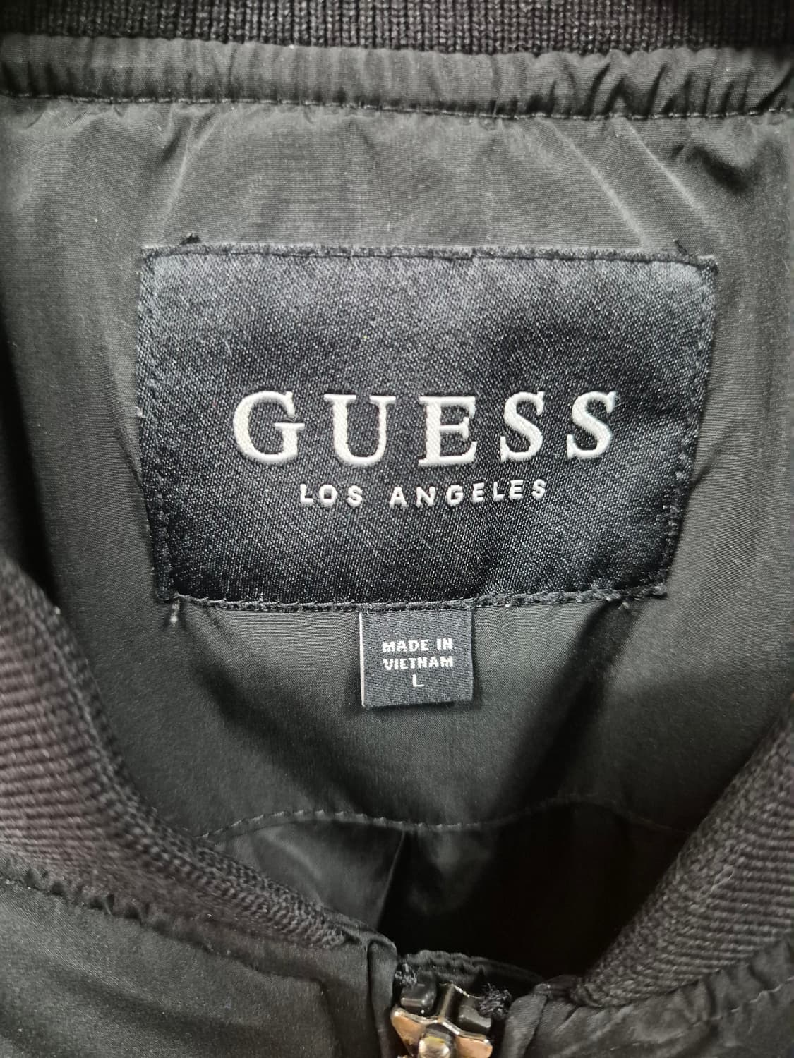 게스 블랙 다이아몬드 퀼팅 패딩 점퍼 남성100 상품이미지3