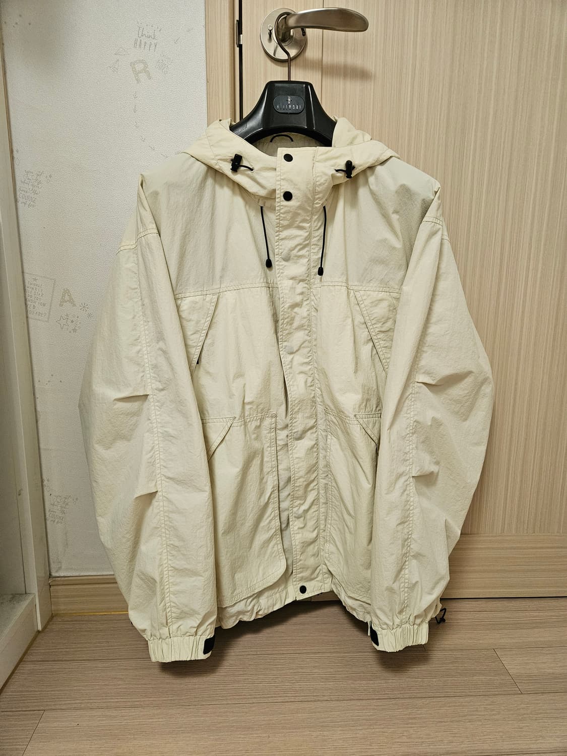 모이프 올터레인 파카 1에크루 상품이미지1