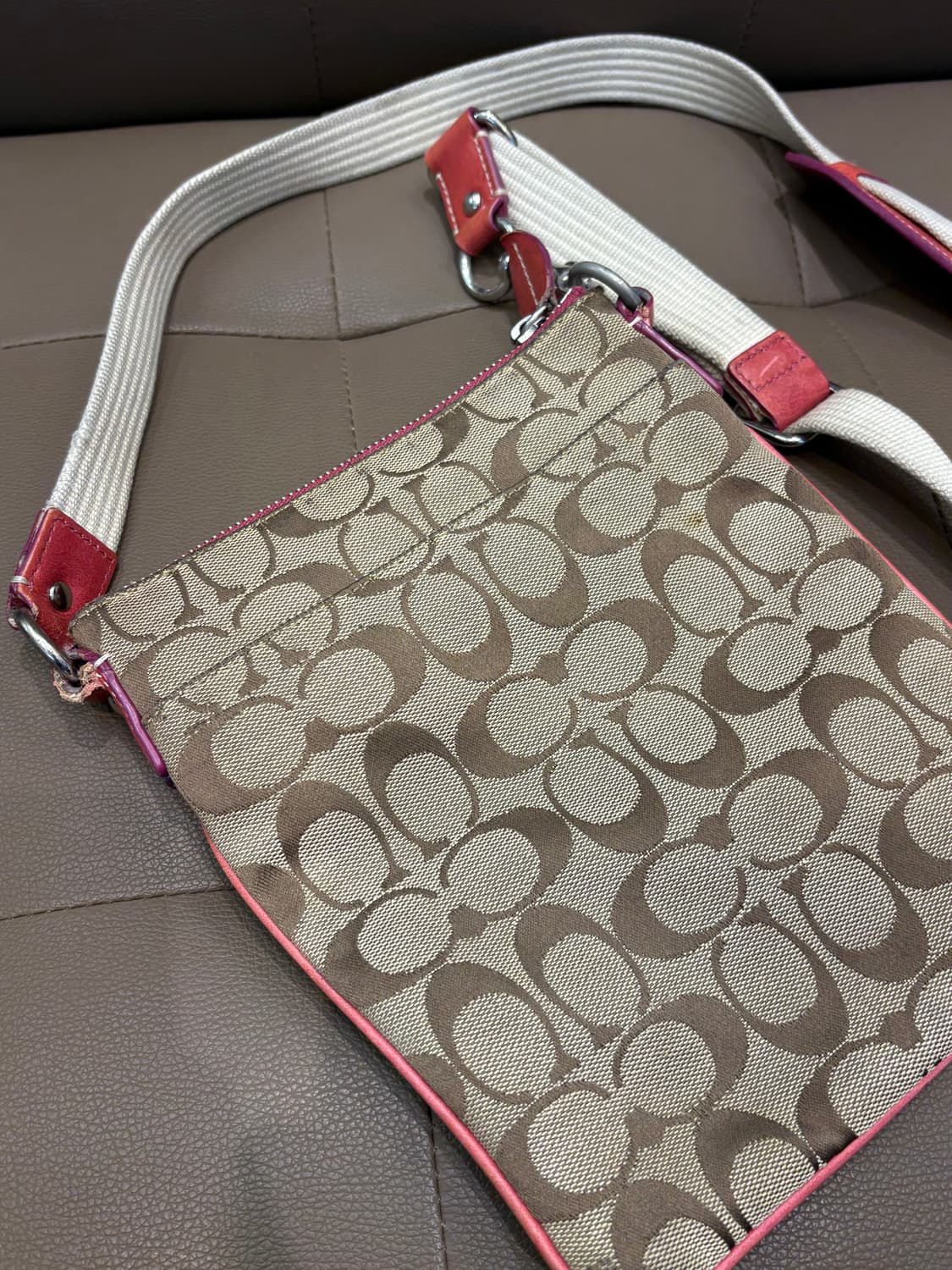 코치 크로스백 상품이미지5