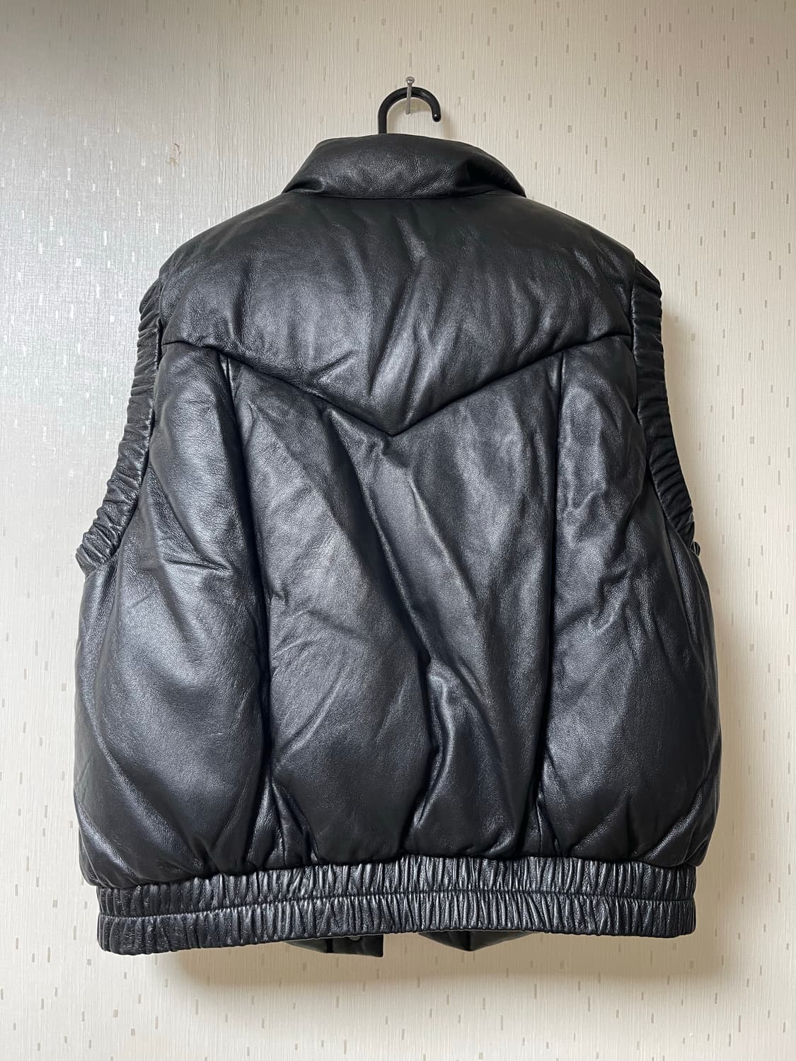 로보 정품 이태리 램스킨 구스다운 베스트 GVT22C0 상품이미지4