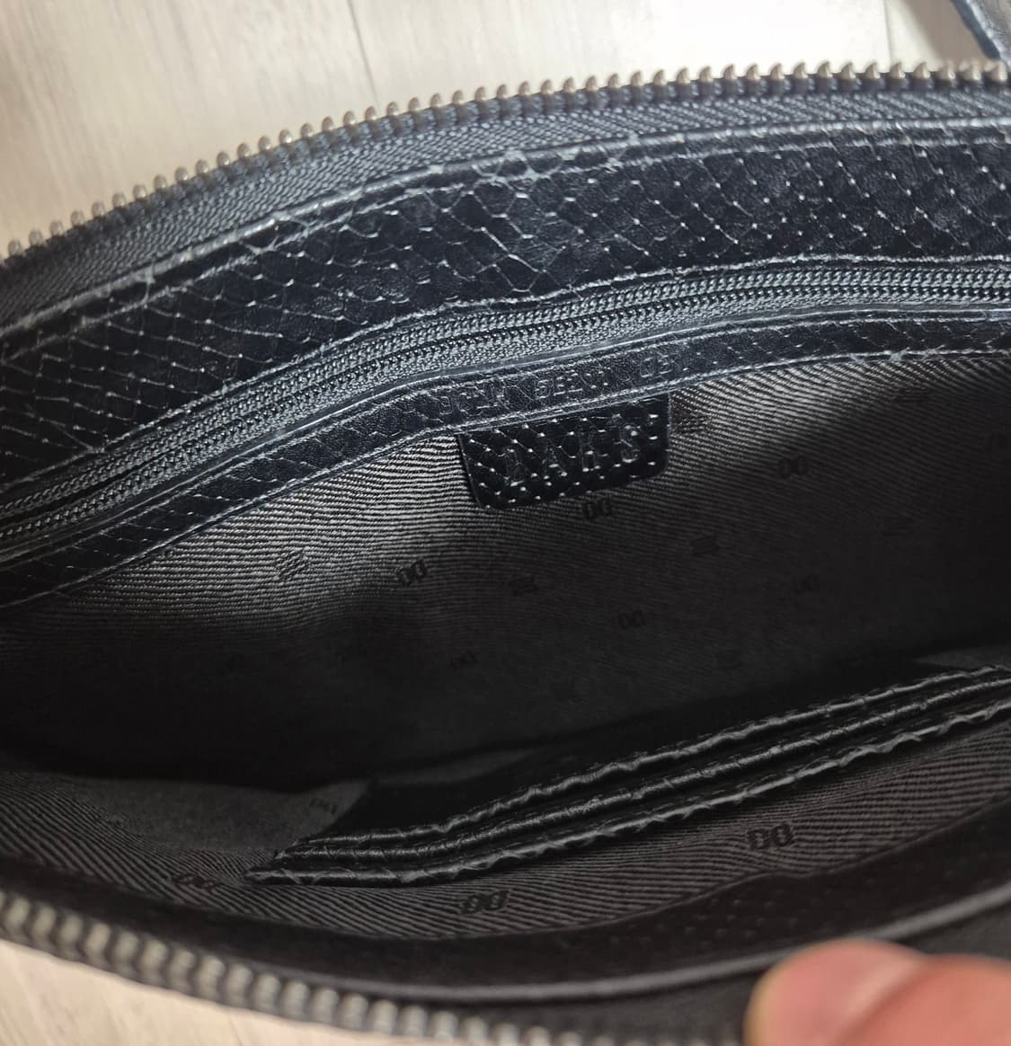 DAKS 닥스 가죽 미니 크로스백 상품이미지2