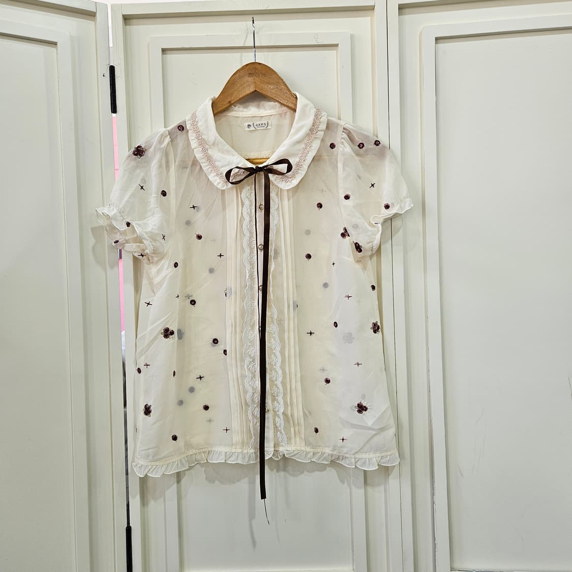 엑시즈팜(Axes Femme) 플라워  시스루 리본 블라우스 상품이미지1