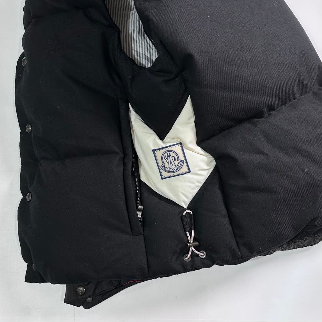 몽클레어 감마블루 패딩 조끼  상품이미지5