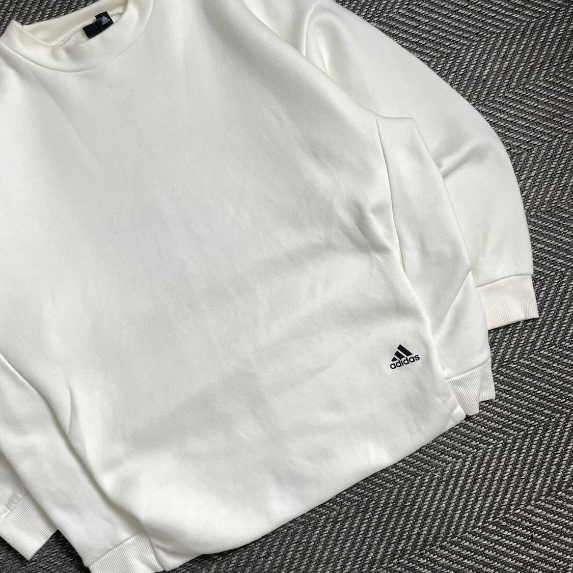 아디다스 stripes 빅로고 박시핏 스웻 셔츠 y 4847 상품이미지6