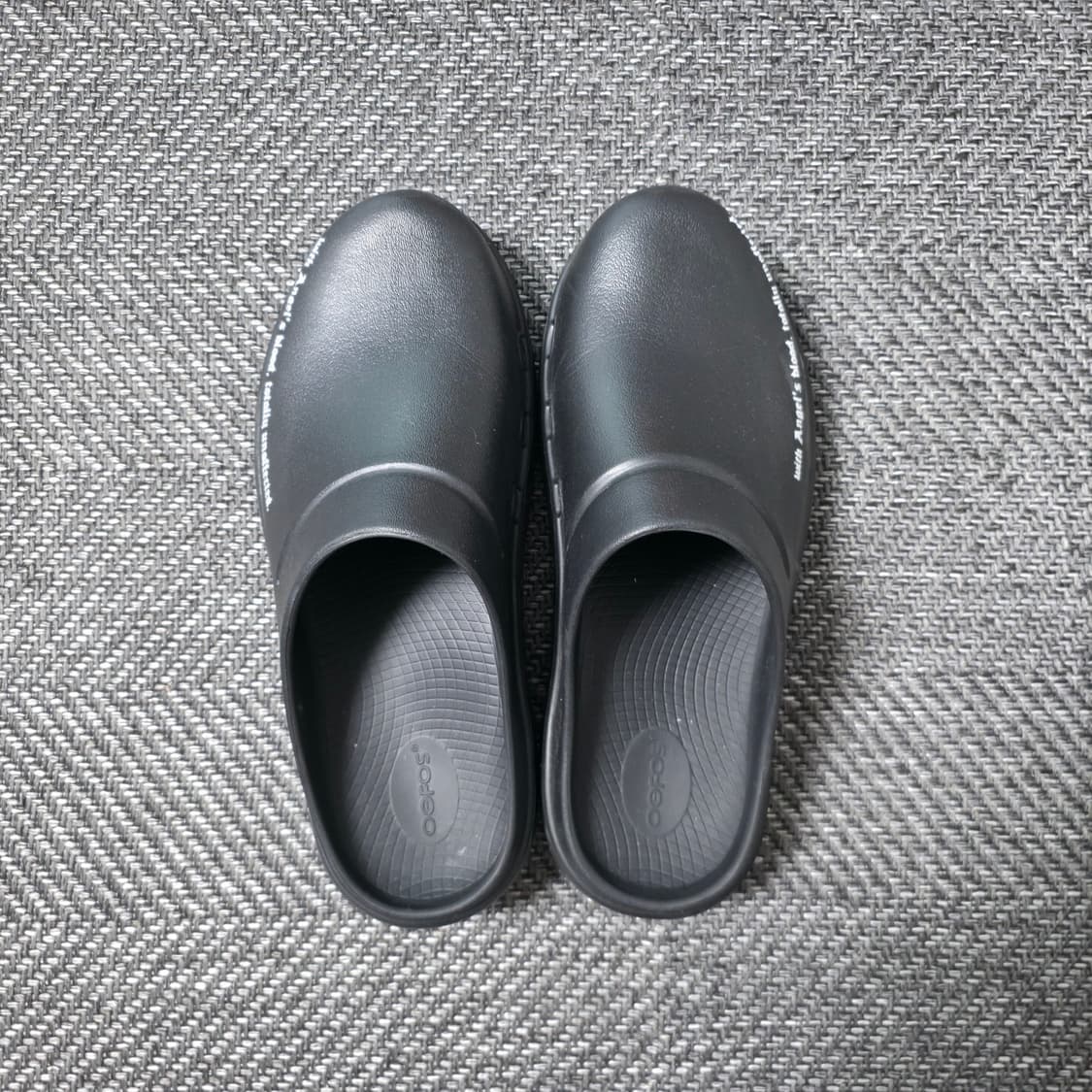 우포스 클로그 언어펙티드 스카페이스 블랙270 상품이미지8