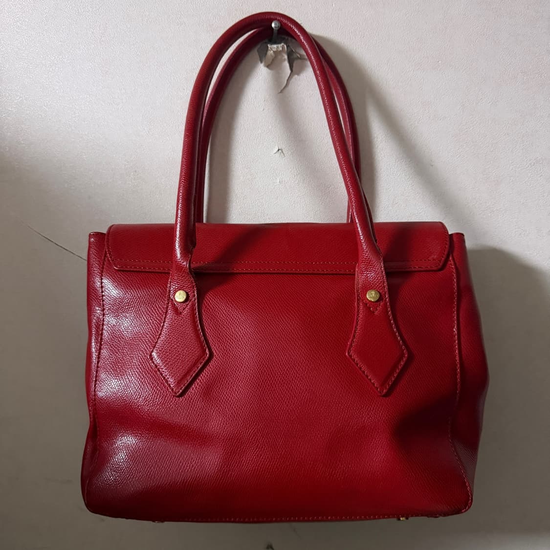 비비안 웨스트우드의 Orb 레드 토트백 상품이미지4